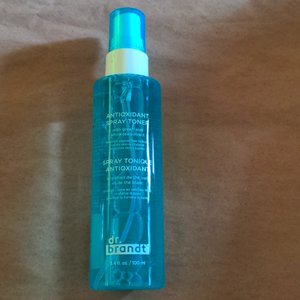 Dr. Brandt antioxidant spray toner with green tea